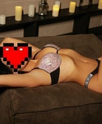 Я креативная и страстная девочка, готовая исполнить все твои желания. 💋
У меня есть особые навыки и возможности, которыми я с радостью поделюсь с тобой. Расслабляющий массаж, эротические игры, стриптиз - все это лишь начало нашей ночи. 😉
Мы можем провести время как в уютной гостинице, так и в моей уютной квартире. Я прекрасно знаю Москву и готова оказать тебе экскурсию по самым интересным местам. 🌆
Мои услуги оценены многими мужчинами и отзывы о моей работе всегда были положительными. Фото в профиле не могут передать всю мою красоту, приходи и убедись сам! 😉
Так что, дорогой, скорее звони мне и давай организуем незабываемую встречу! 📞🔥 Ксюшка